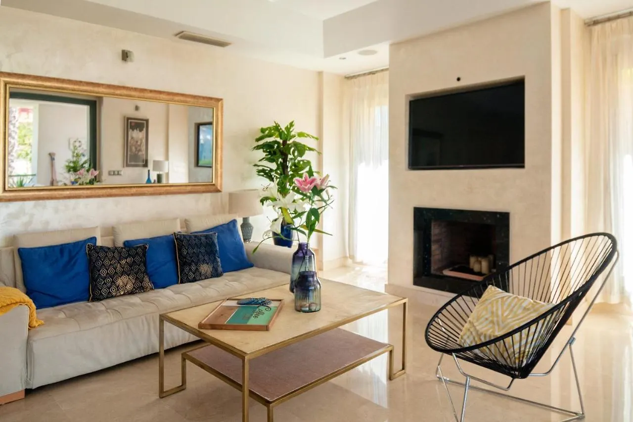 Polo Royale Waterfront Luxury Apt - 3 Terraces And Pool Sotogrande